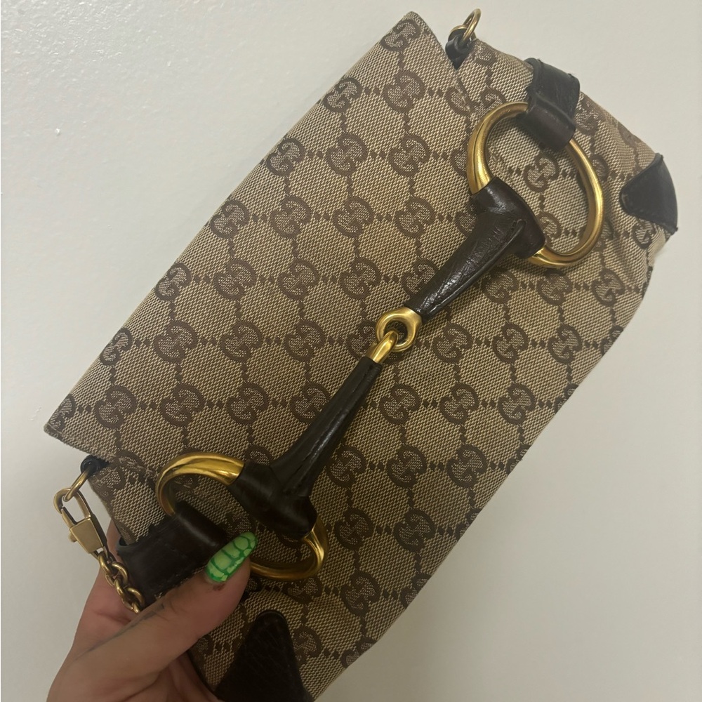 Authentic Gucci saddle shoulder bag